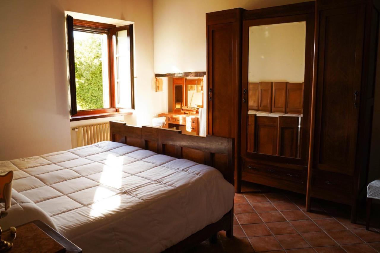 Agriturismo Podere Luchiano Амелиа Экстерьер фото